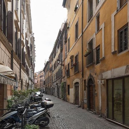 Appartamento Stylish Flat Domus Aurea Roma Esterno foto
