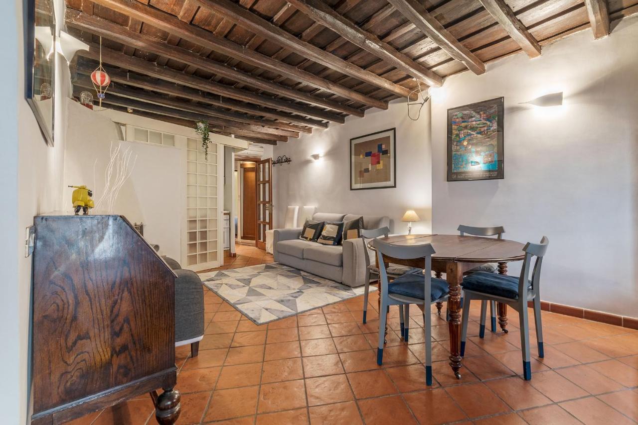 Appartamento Stylish Flat Domus Aurea Roma Esterno foto