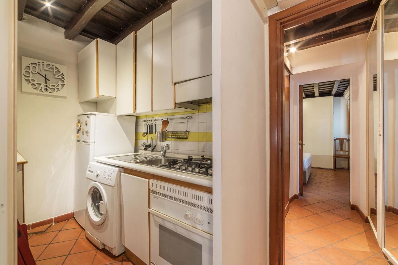 Appartamento Stylish Flat Domus Aurea Roma Esterno foto