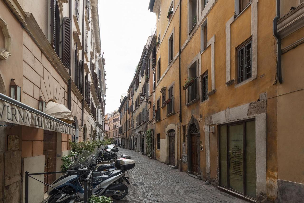 Appartamento Stylish Flat Domus Aurea Roma Esterno foto