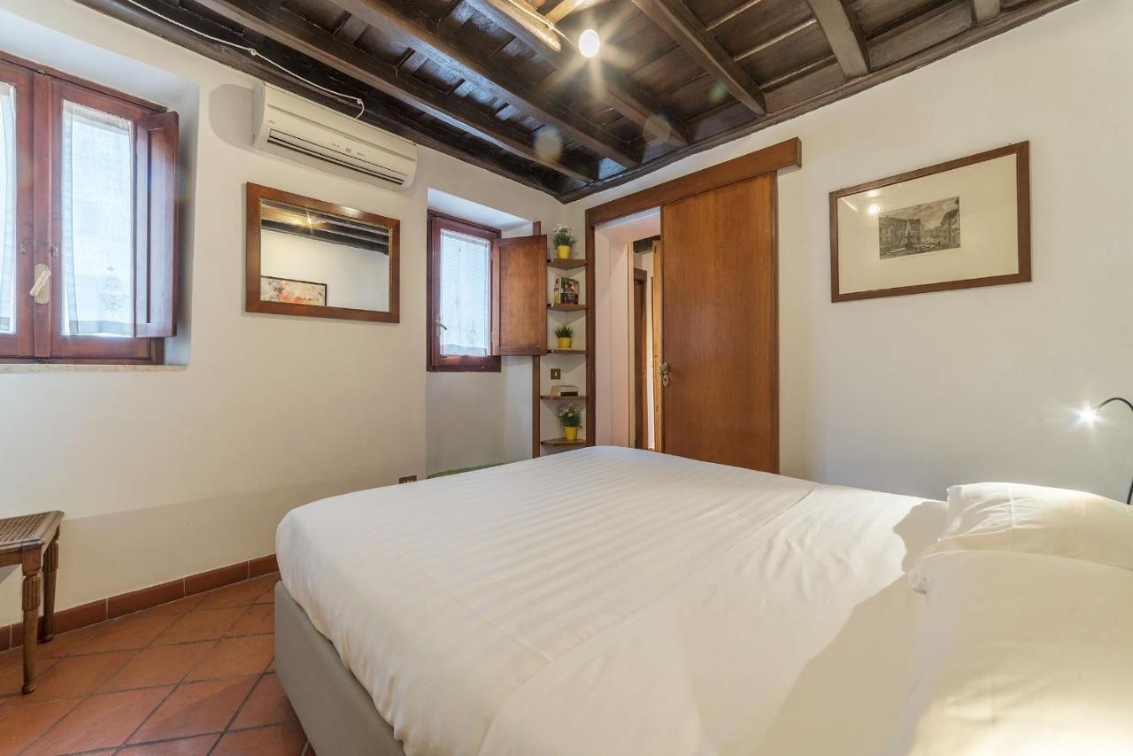 Appartamento Stylish Flat Domus Aurea Roma Esterno foto